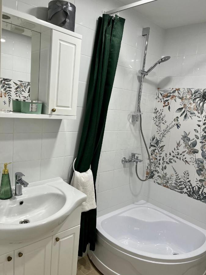 Rueuetli 24-3 Apartment ปาร์นู ภายนอก รูปภาพ